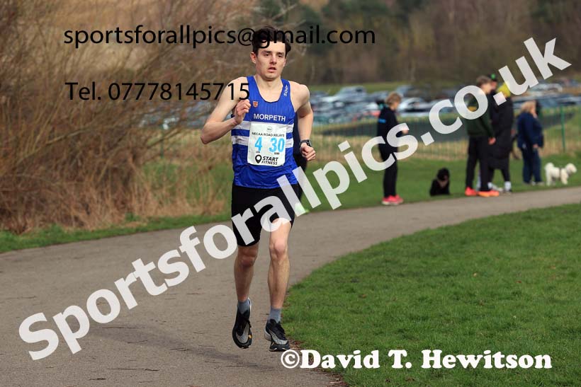 Senior and Veteran Men in the 2024 NECAA Road Relays Champs., Hetton Lyons Country Park, Hetton le Hole, County Durham. Photo: David T. Hewitson/Sports for All Pics